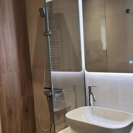 The Olive Nest - Cozy & Modern Apartmán *