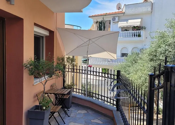 Апартаменты The Olive Nest - Cozy & Modern